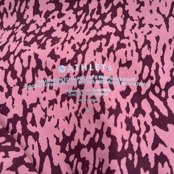 Athleta salutations – pocket printed 7/8 tight leggings size 3X - Picture 7 of 8